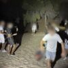 Botellón de un centenar de personas en el Clot de Galvany y otro centenar en un establecimiento de Crevillent