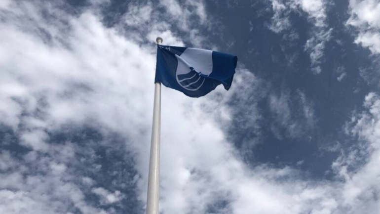 Banderas azules. Elche repite las cinco y Santa Pola recupera Tamarit