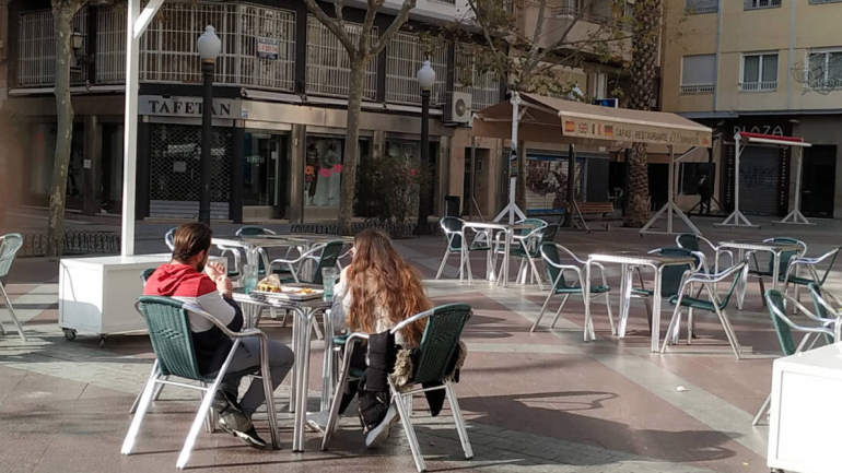 La hostelería podrá sacar pantallas a las terrazas para ver el próximo partido de España en el Mundial