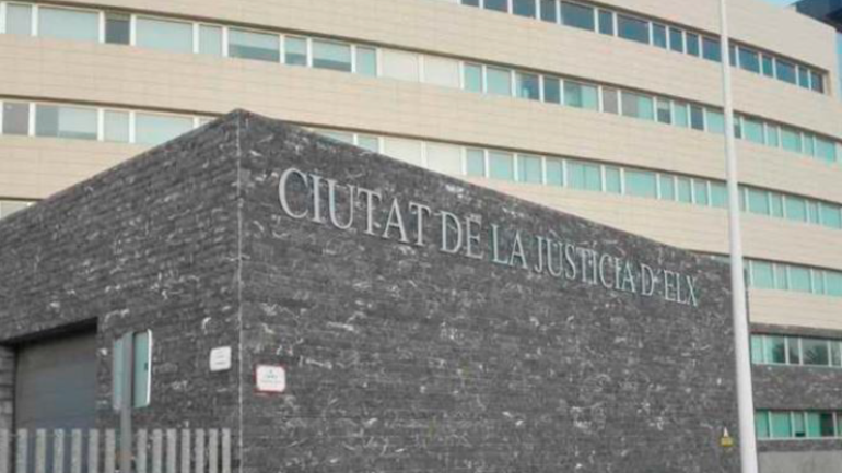 Piden 13 años de prisión para un hombre por mantener relaciones sexuales con una menor de 15 años