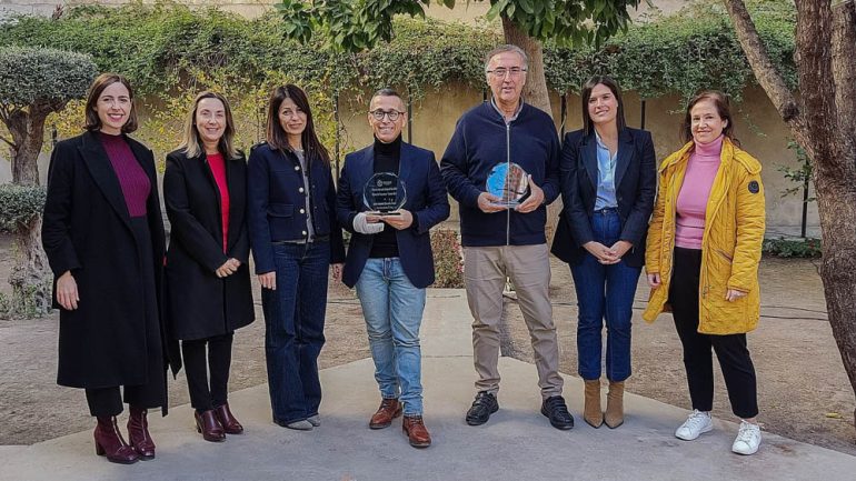 El PSOE denuncia el recorte económico en los Premios Literarios Ciutat d’Elx