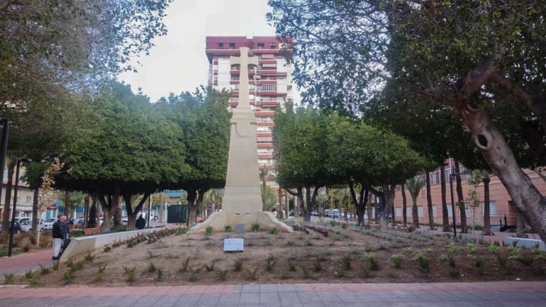 La Cruz del Paseo de Germanías se incorpora al Catálogo de Protecciones de Elche