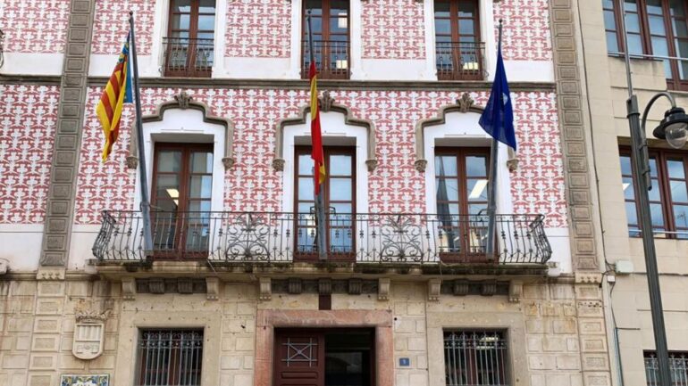 Crevillent. Ayuntamiento y comerciantes acuerdan los festivos aperturables en 2026