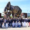Las candidatas a Reina y Damas infantiles de las Fiestas de Elche participan en la convivencia en Valencia