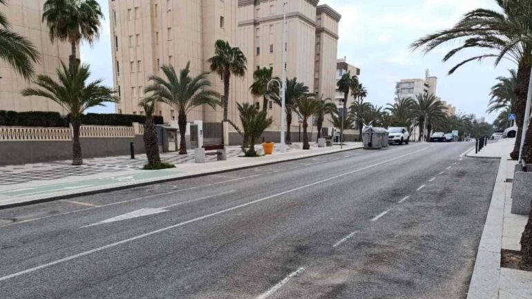 El PSOE pide la baja como vocal de la Junta de Distrito de un expedáneo de Los Arenales del Sol tras difundirse el vídeo de una pelea con unos jóvenes