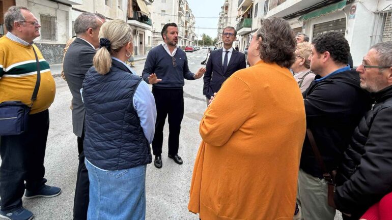 El alcalde reclama al Gobierno Central actuaciones en el barrio de San Antón y otras que se puedan desarrollarse con el Plan Estatal de Vivienda