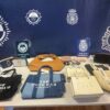 Intervienen más de mil artículos falsificados en una nave industrial de Elche