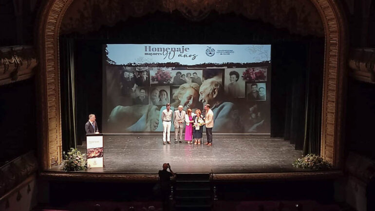 El Gran Teatro acoge el 5 de junio el homenaje a las personas mayores de 90 años