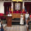 El salón de plenos del Ayuntamiento de Elche acoge la lectura del manifiesto por el Día del Orgullo LGTBIQ+