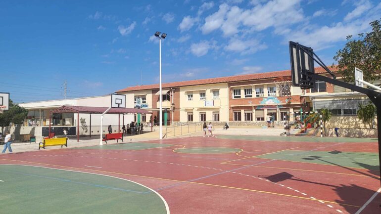 El PSOE denuncia “inacción” del equipo de gobierno en educación