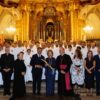 La Reina Sofía disfruta de un concierto del Misteri, recibe palma blanca y una reproducción de la Dama de Elche