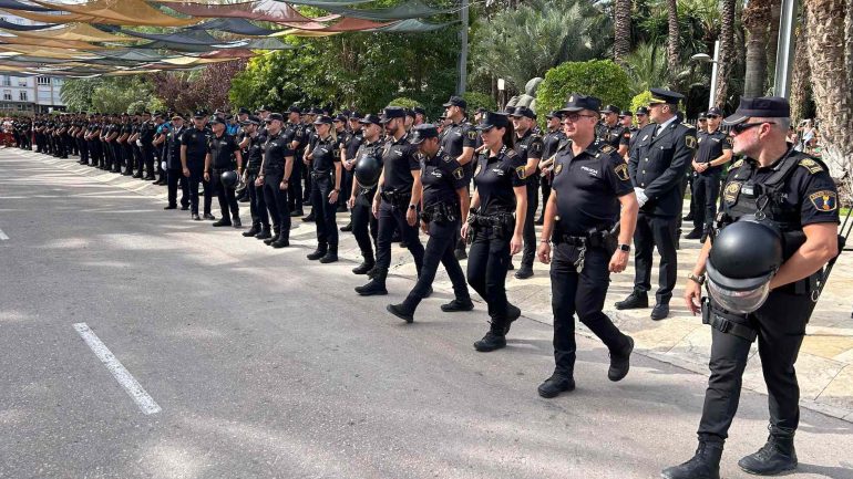 El Ayuntamiento de Elche destina 208.000 euros a la compra de 2 furgones de intervención para la Policía Local