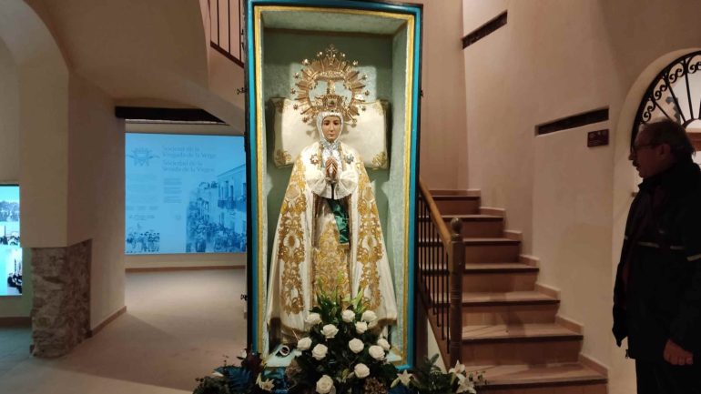 Devoción ilicitana para visitar a la Virgen de la Asunción en el Huerto de las Puertas Coloradas