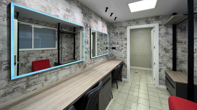 Crevillent. Acaba la reforma de los camerinos del Auditorio de la Casa Municipal de Cultura