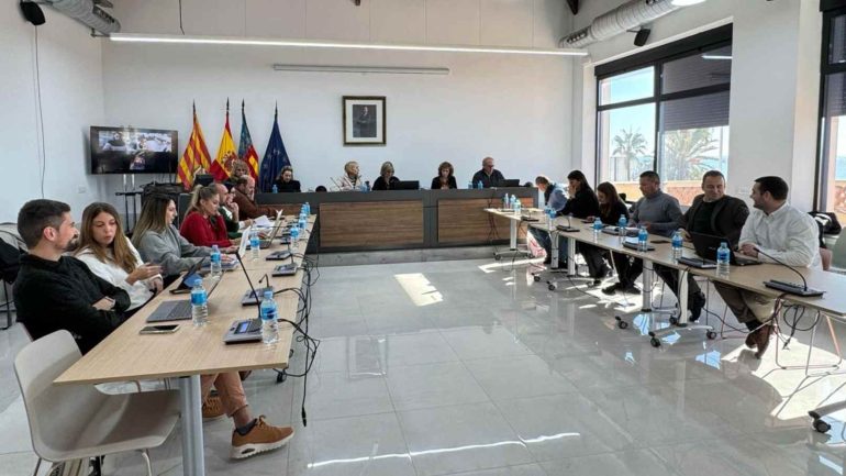 Santa Pola. Se siguen dando pasos para que la piscina municipal sea una realidad