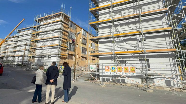 El PSOE pide que se aceleren las obras de Porfirio Pascual y que se mantengan mejor las zonas verdes