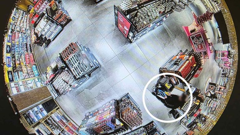 Detenido por robar tabaco en las tiendas de los aeropuertos de Alicante-Elche, Valencia y Santa Cruz de Tenerife