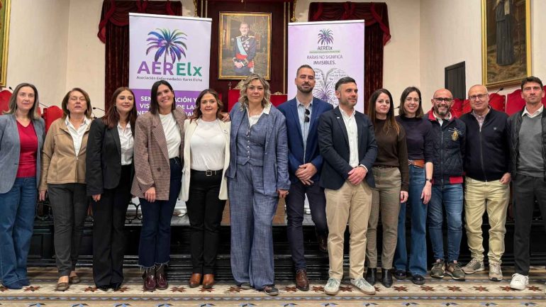 La Asociación de Enfermedades Raras de Elche insiste en pedir un cribado neonatal “porque detectar a tiempo cambia el pronóstico”