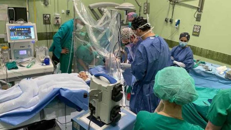 El Hospital General de Elche atiende a 900 pacientes con Parkinson