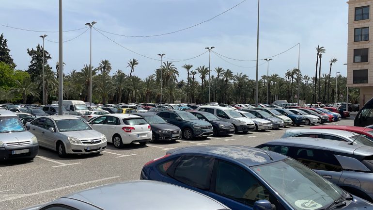 El PSOE reprocha que no se han hecho los aparcamientos subterráneos prometidos por Pablo Ruz