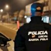 Santa Pola. Atropella a un policía que estaba de servicio, se da a la fuga, esconde el coche, pero al final fue detenido