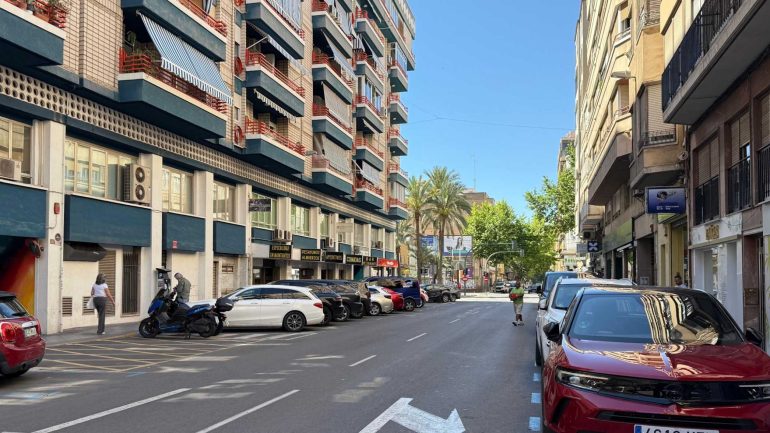 200 nuevos árboles en las calles Doctor Ferrán, Andreu Castillejos y Cristóbal Sanz