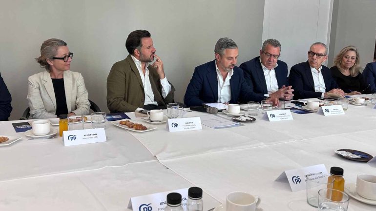 El PP nacional muestra en Elche su apoyo a las personas autónomas