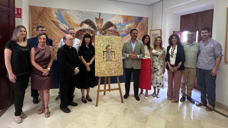 La Basílica, el Consueta de 1709 y el oropel protagonizan el cartel anunciador del Misteri d’Elx