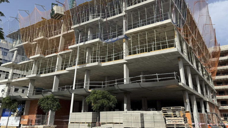 El edificio de viviendas asequibles de Travalón ya está ejecutado al 30%