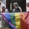 Crevillent. Bandera en el Ayuntamiento y lectura de manifiesto por el Día del Orgullo