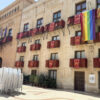 El PSOE reclama un «Orgullo visible» y Compromís denuncia que PP y VOX quieren «devolver al armario» a las personas LGTBIQA+