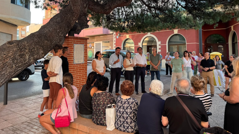 Nuevos espacios públicos: Plaza de Felipe Dobón en Las Bayas y Jardín Rosario Rodes en Valverde