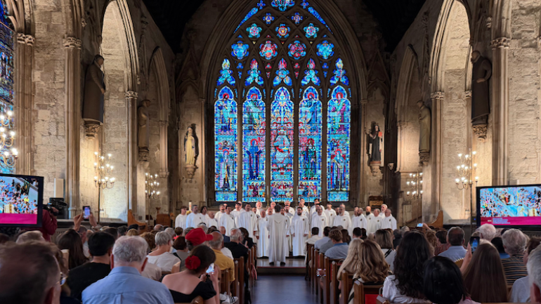 Las voces de la Capella y de la Escolanía del Misteri d’Elx se han escuchado en Londres