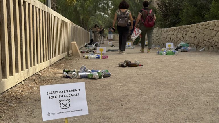 «Ladera limpia, ciudad viva», campaña de concienciación para mantener limpio el entorno del Vinalopó