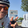 Carlos San José recoge más de 500 firmas en su viaje en bici hasta Girona para pedir la vuelta de la Dama de Elche