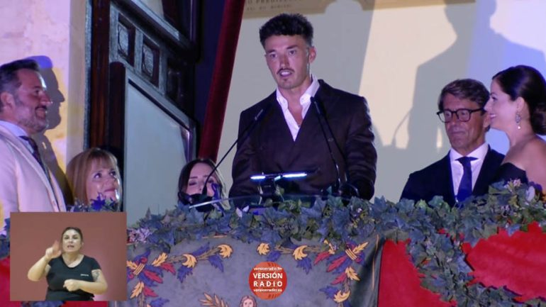 Josan, pregonero: “Las Fiestas de Elche también son de Primera”