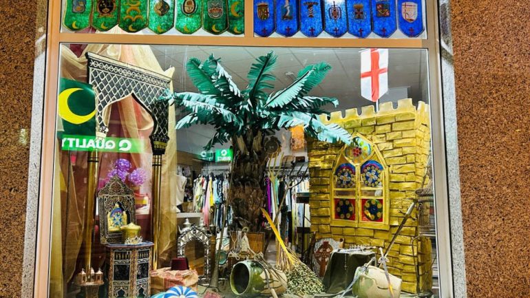 Premios del Concurso de Escaparatismo y Ambientación Comercial «Fiestas de Elche 2026»