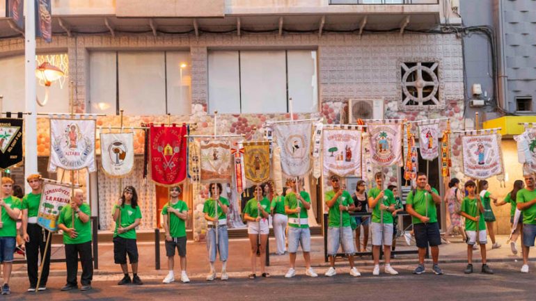Decenas de nuevas adhesiones al comunicado del Camp d’Elx en apoyo de la UFECE y recogida de firmas en change.org