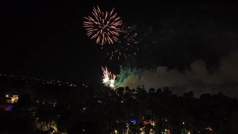 La UFECE se reivindica en las Fiestas de Elche con su Racó y con la mascletà nocturna