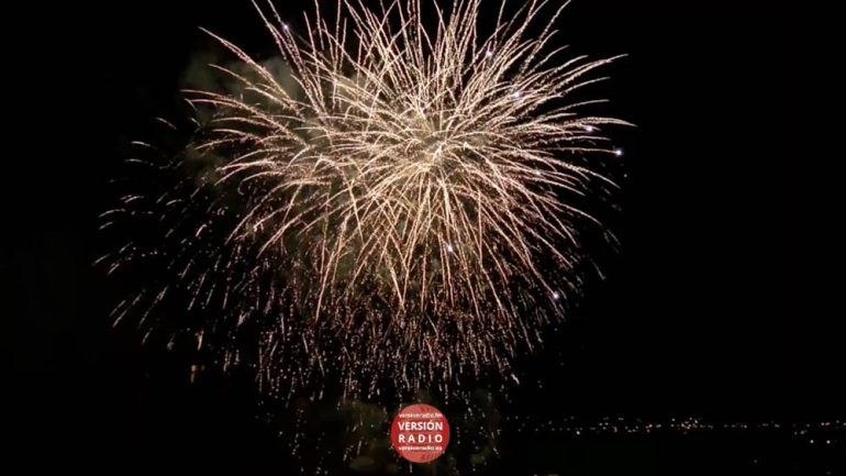 Versión Radio despide las Fiestas de Elche 2026 con la retransmisión EN DIRECTO del Castillo de Fuegos Artificiales