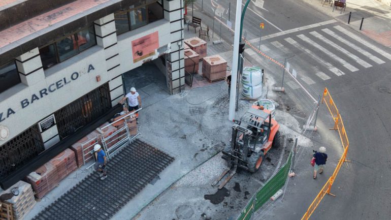Reorganizan el espacio comercial del Mercado de la Plaza de Barcelona
