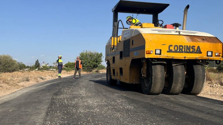 4,5 millones de euros en asfalto de calles y caminos durante esta legislatura