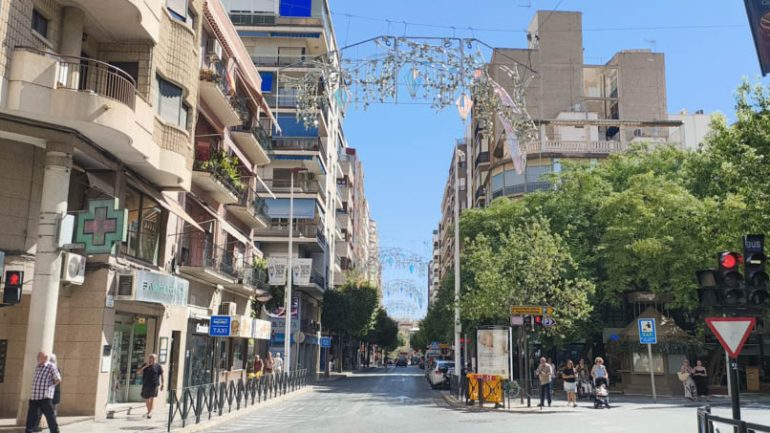 La iluminación de Navidad de Elche se encenderá el 28 de noviembre