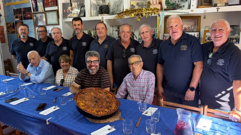 El cineasta y Mestre de Cerimònies del Misteri, Pablo Mas, invitado de los Amigos del Arroz con Costra