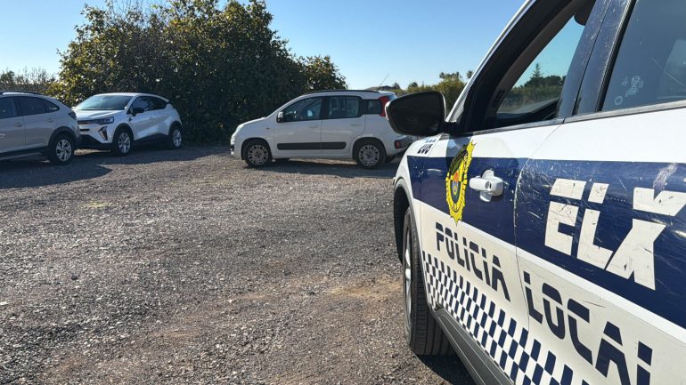 Actúan sobre dos nuevas campas en Saladas y El Altet con 500 coches