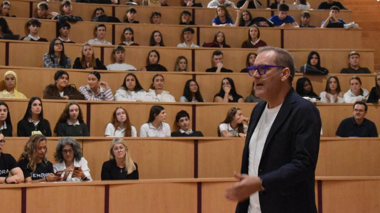 La IV edición de Pechakucha premia cinco propuestas innovadoras