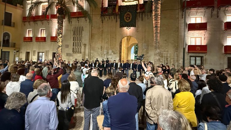 Elche suspende el Festival Medieval, Halloween y actividades organizadas por el Ayuntamiento por el luto oficial
