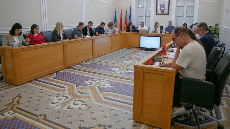 Crevillent. El pleno aprueba dos modificaciones presupuestarias por importe de 4,4 millones de euros